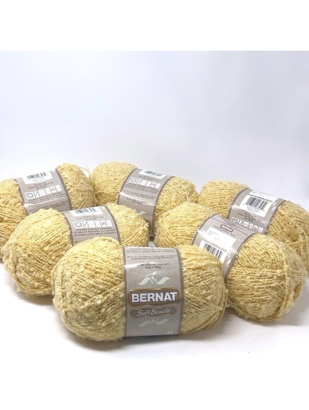 Bernat Soft Boucle Yarn Softest Straw 26515 Lot 6 NOS 5oz No Dye Lot Canada Knit
